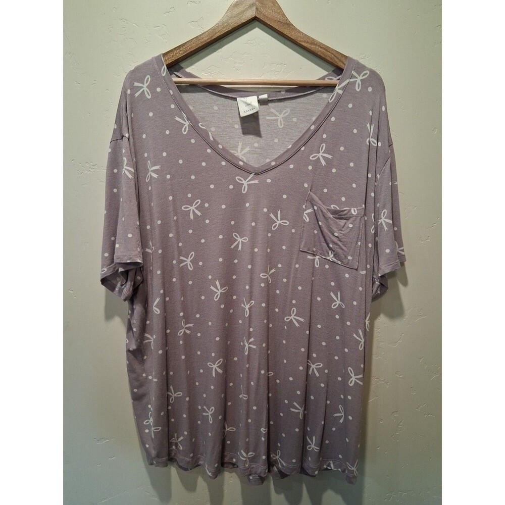 Loanna Wmns Plus 3X Flowy Purple Top All Over Bow Polka Dot Pattern Pocket Cozy